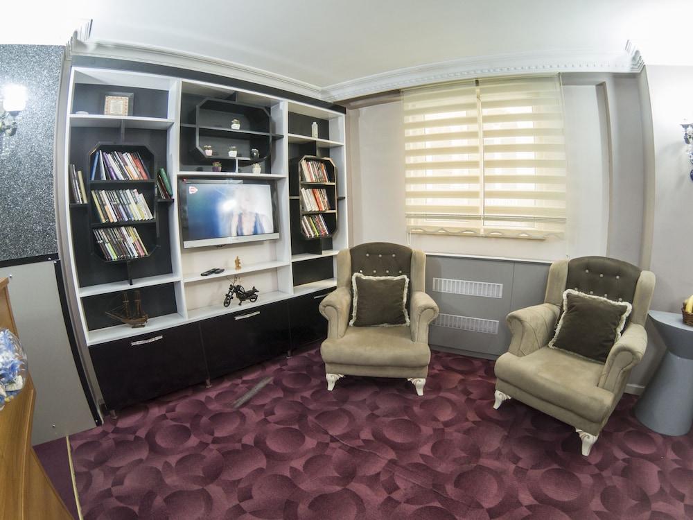 Hotel Asmali Pera 3*